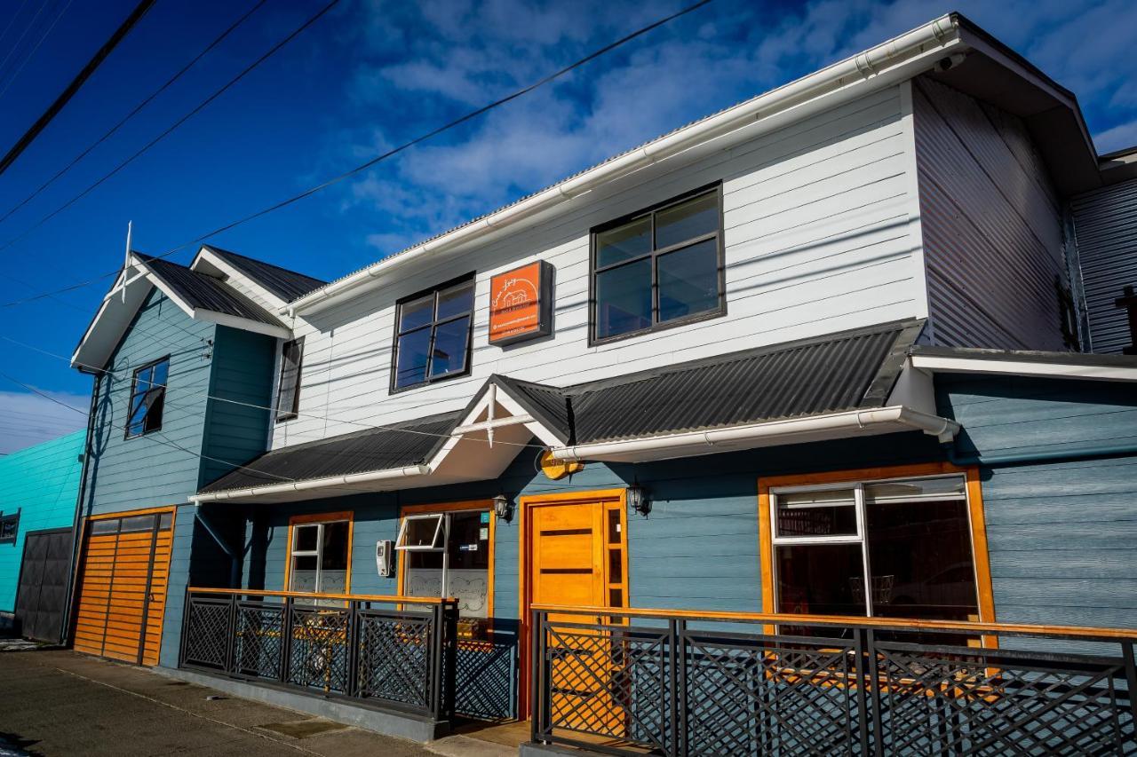 Casa Lucy Bed & Breakfast Puerto Natales Bagian luar foto