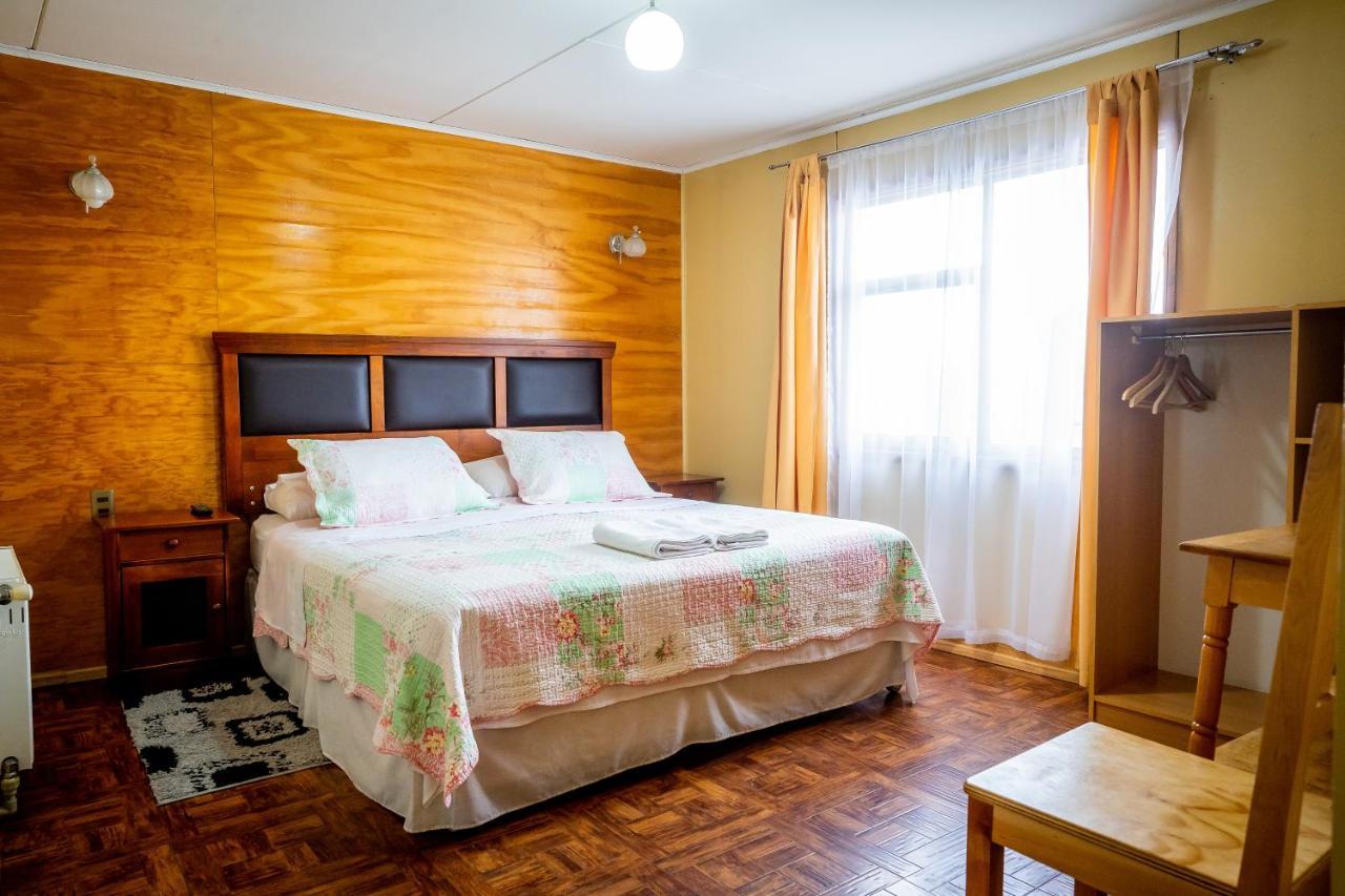 Casa Lucy Bed & Breakfast Puerto Natales Bagian luar foto
