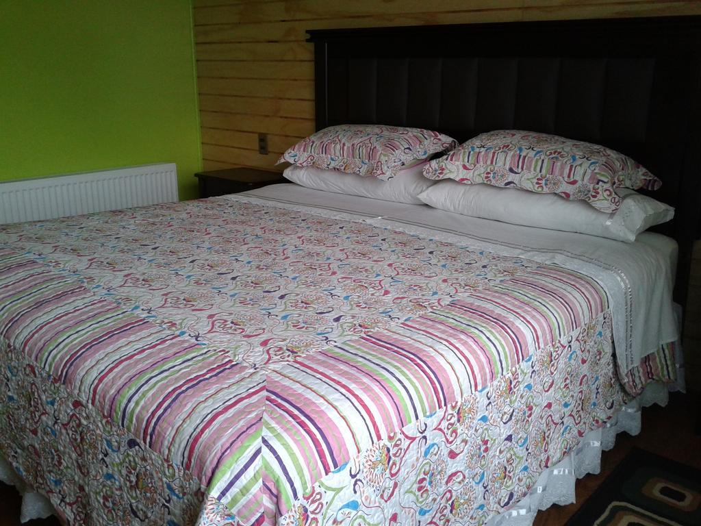 Casa Lucy Bed & Breakfast Puerto Natales Ruang foto